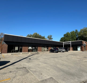 5905 Roblin Blvd, Winnipeg, Manitoba, ,Retail,Lease,Roblin,2077