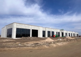 3000 McCreary Road, Winnipeg, Manitoba, ,Industrial,Lease,McCreary ,2121