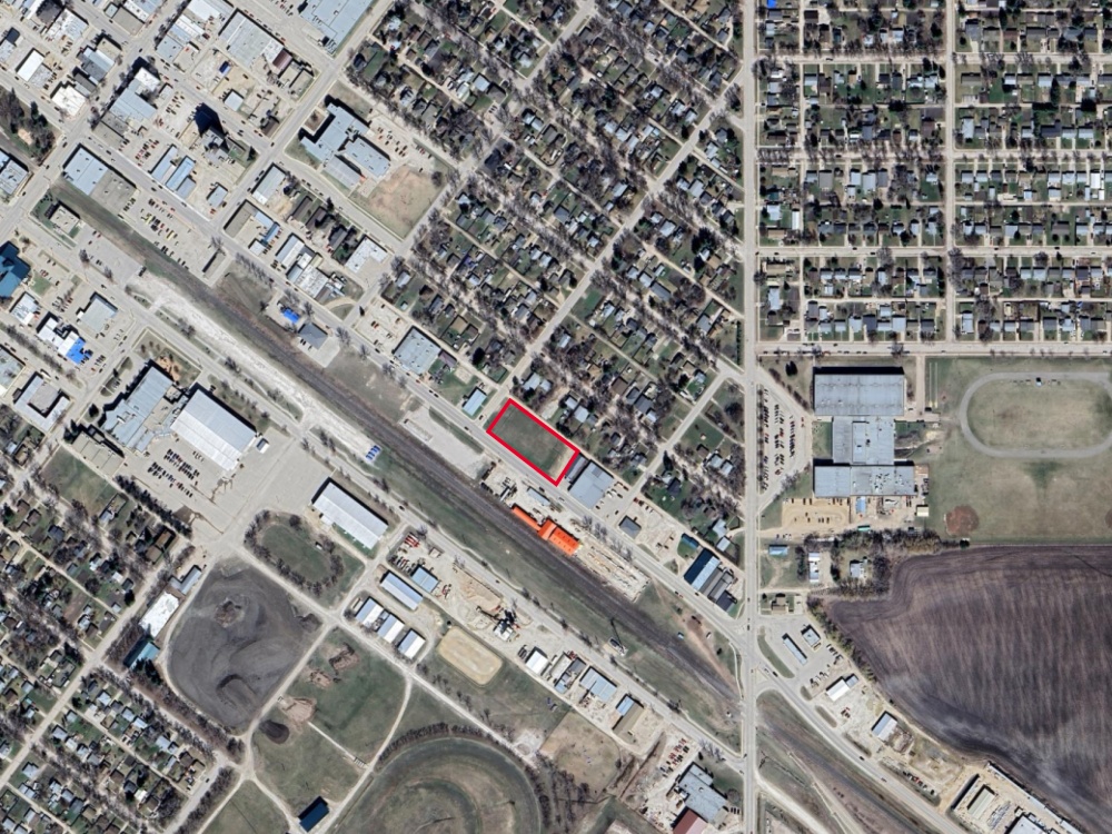 104 3rd st NE, Dauphin, Manitoba, ,Land,Sale,3rd,2245