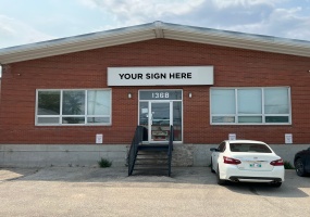 1368 Border St, Winnipeg, Manitoba, ,Industrial,Sale,Border,2262