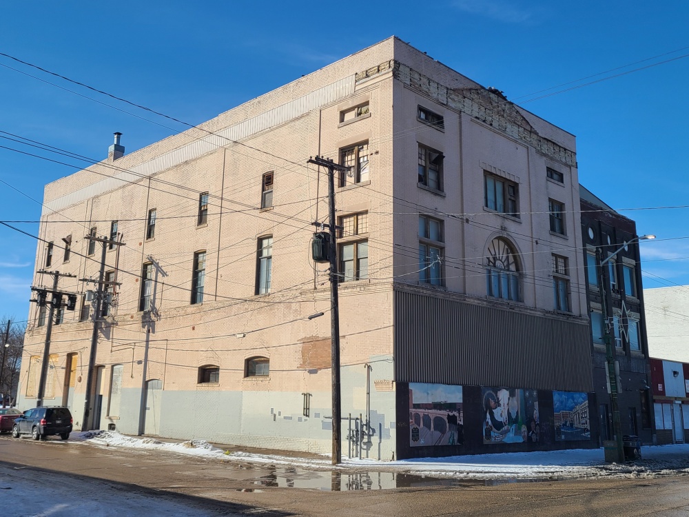 814 Main St, Winnipeg, Manitoba, ,Industrial,Sale,Main,2337